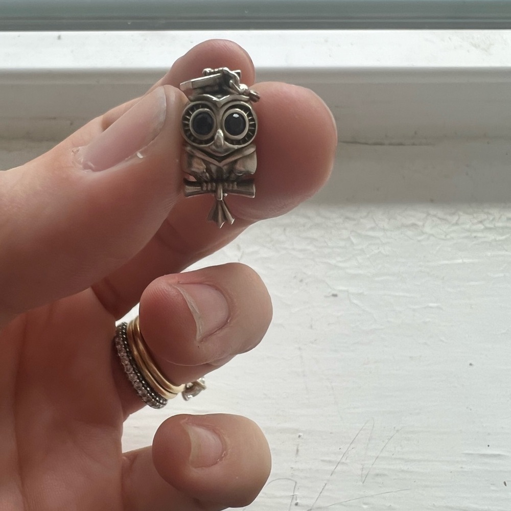 Wide owl graduation charm pandora